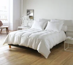 COUETTE NATURELLE HOTEL PARTICULIER .