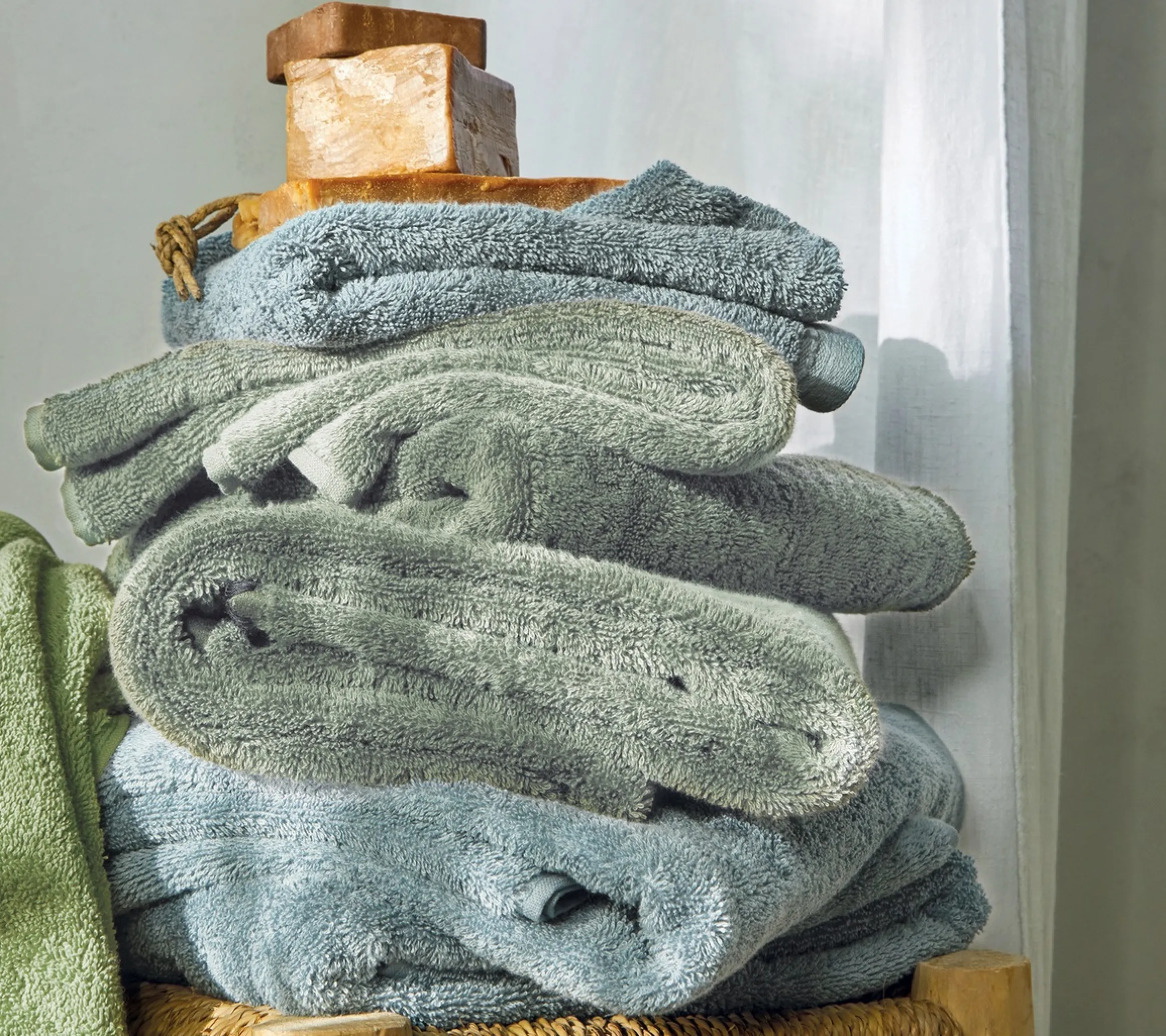 DRAP DE BAIN UNI ORAGE
