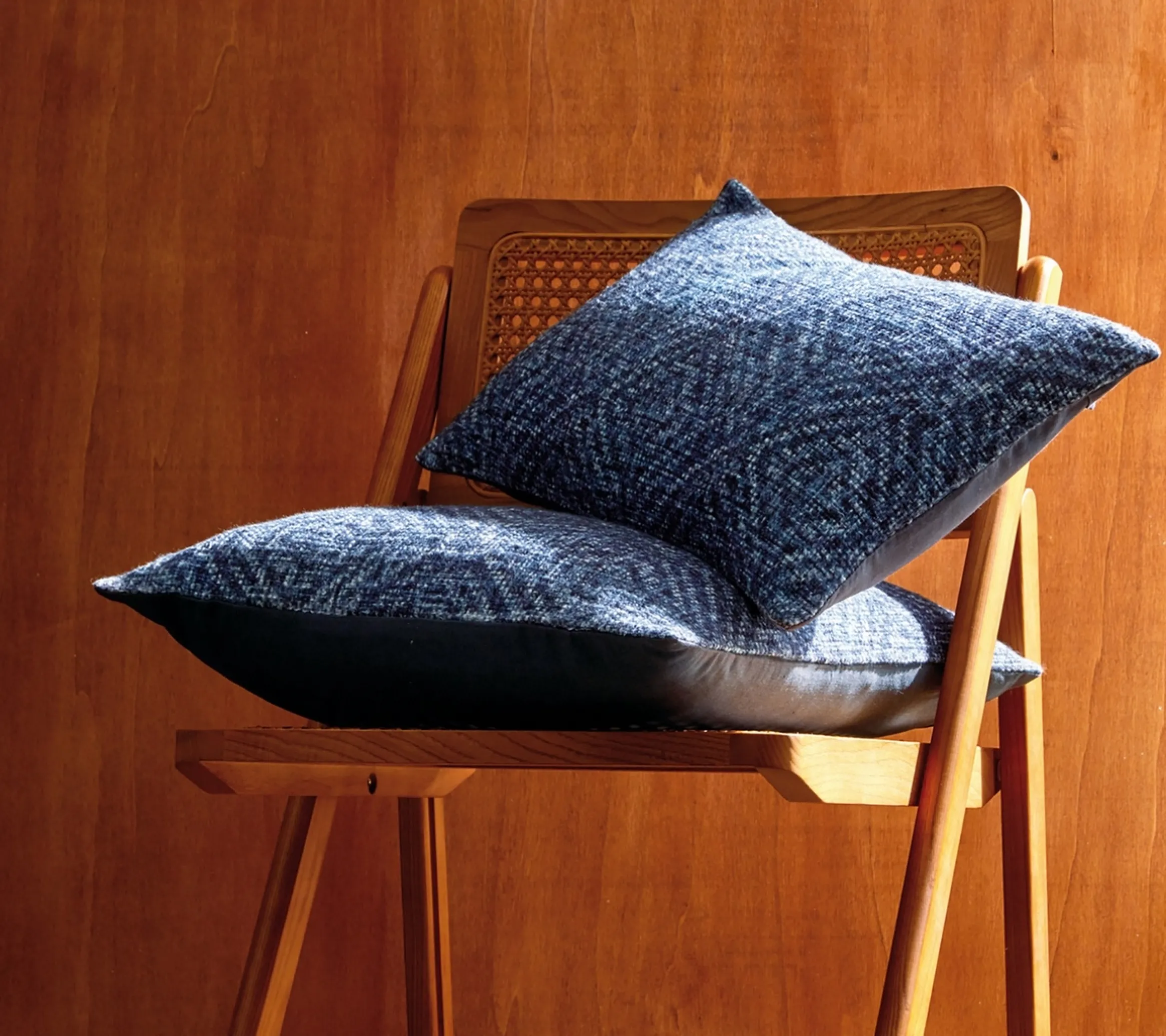 ENSEMBLE ENVELOPPE COUSSIN ESSENTIEL INDIGO