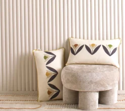 ENSEMBLE ENVELOPPE COUSSIN TULIPES NATUREL