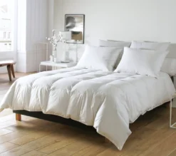 OREILLER NATUREL GRAND HOTEL .