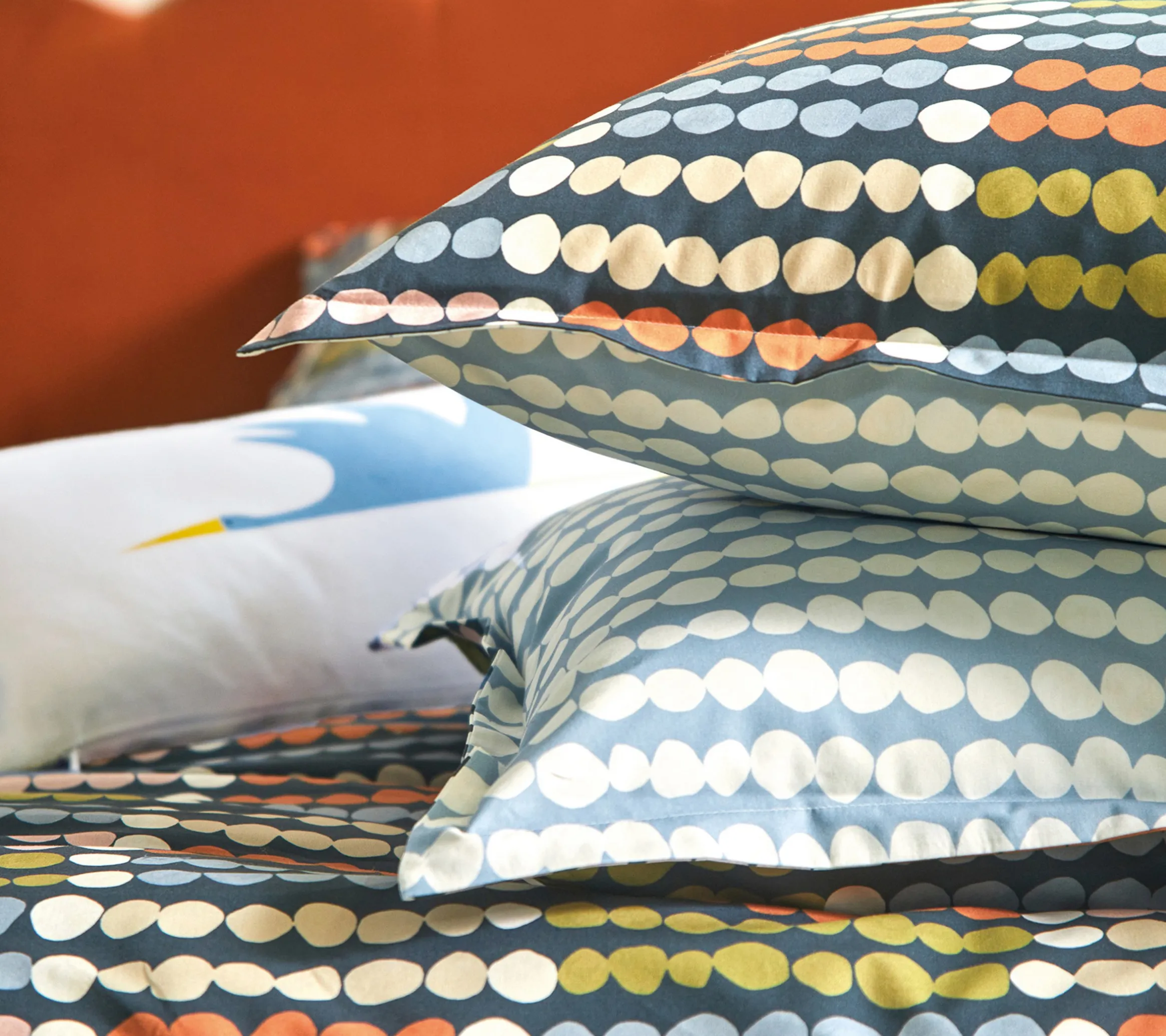 TRAVERSIN DOTS BLEU CELESTE